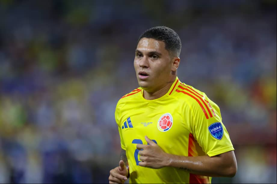 Juan Fernando Quintero, con la camiseta de la selección de Colombia.