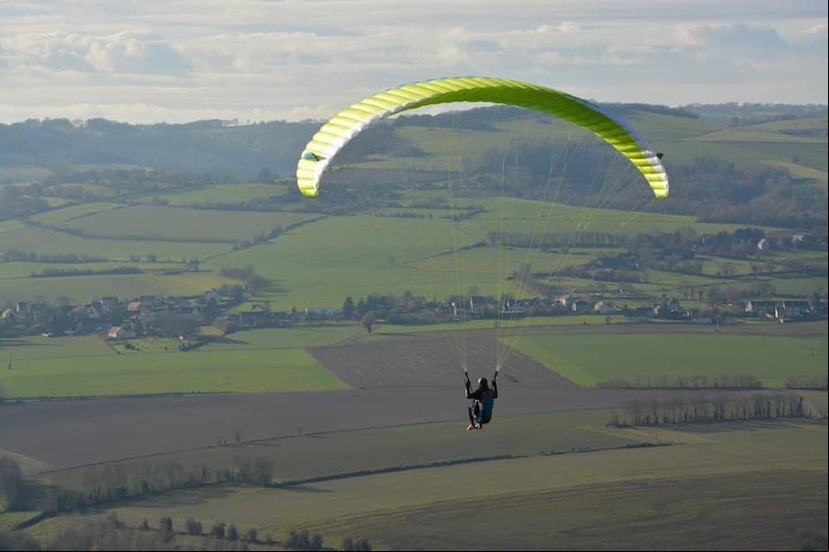 Imagen de referencia. Luis Sanabria, quien está desaparecido, fue policía y también tiene más de 15 años de experiencia en parapente.