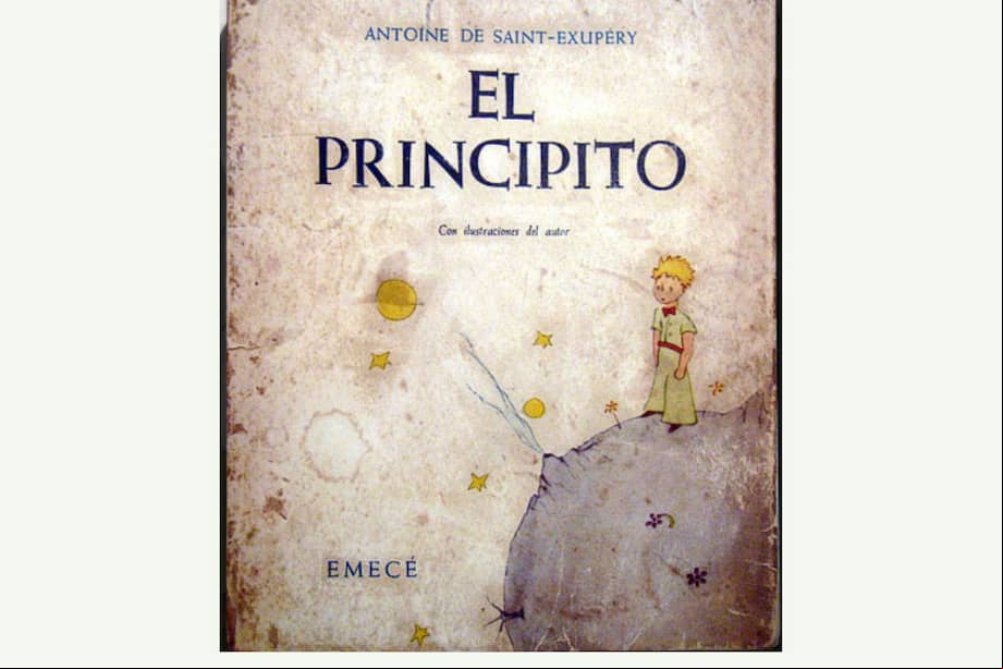 Este libro ha sido traducido a más de 300 idiomas y dialectos, convirtiéndose en uno de los más vendidos de todos los tiempos.