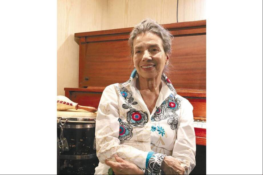 Bertha Quintero fue relatora del grupo de Cultura en la Constituyente de 1991.