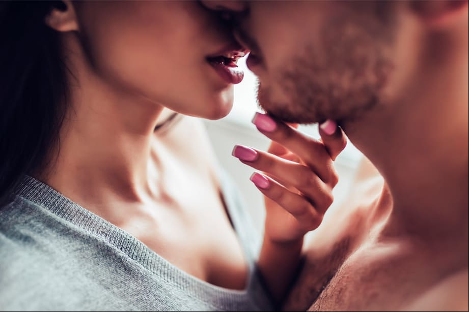 7 técnicas para perfeccionar tus besos en pareja